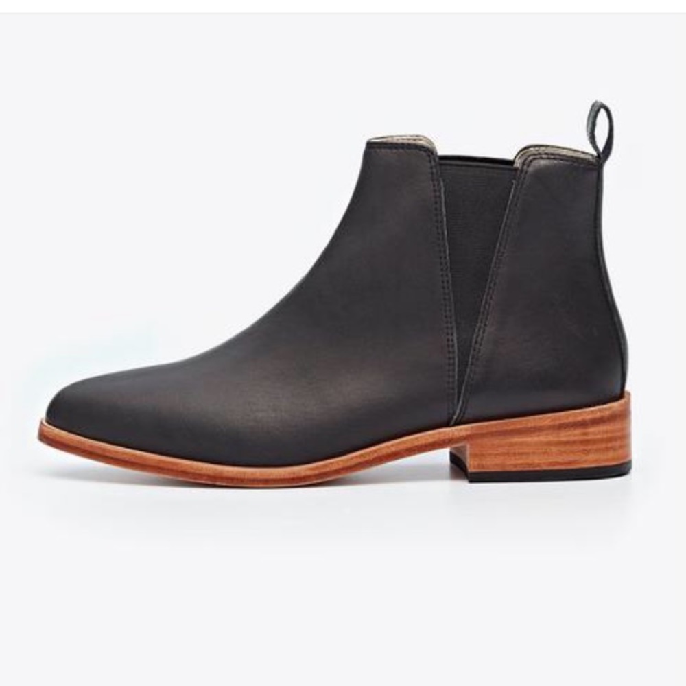 Nisolo Black Chelsea Boot sz 7